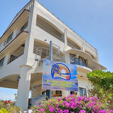 La Belle Mer Sesoko Resort Exteriör bild
